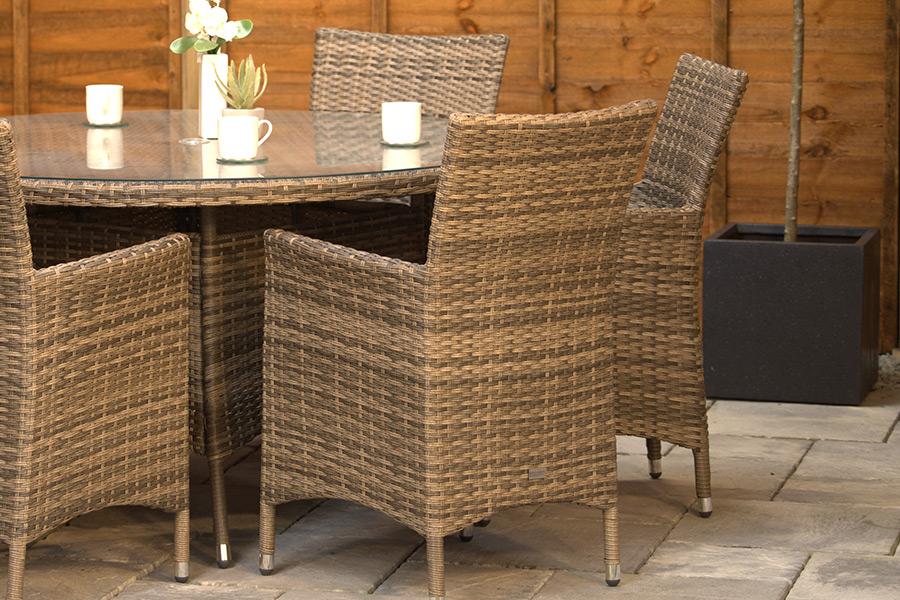 Sapcote 6 Seater Round Dining Set in Brown Rattan